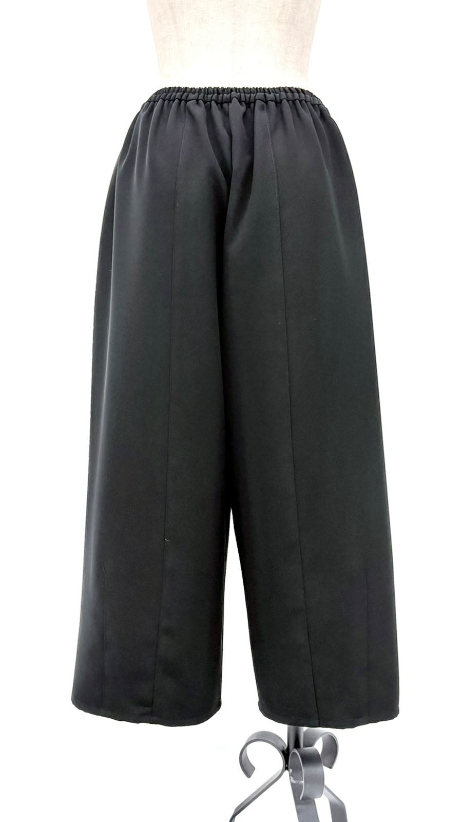 【10月予約商品】クロスジョーゼットタックボタンデザインドレープパンツ ブラックフォーマル 日本製（057-5188）