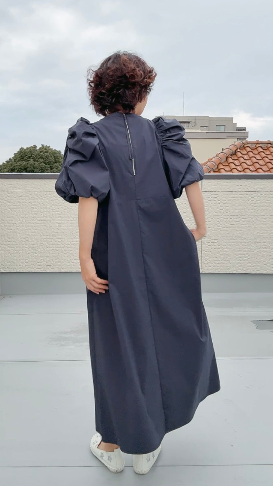 タック袖 バックジップワンピース 063-4304
