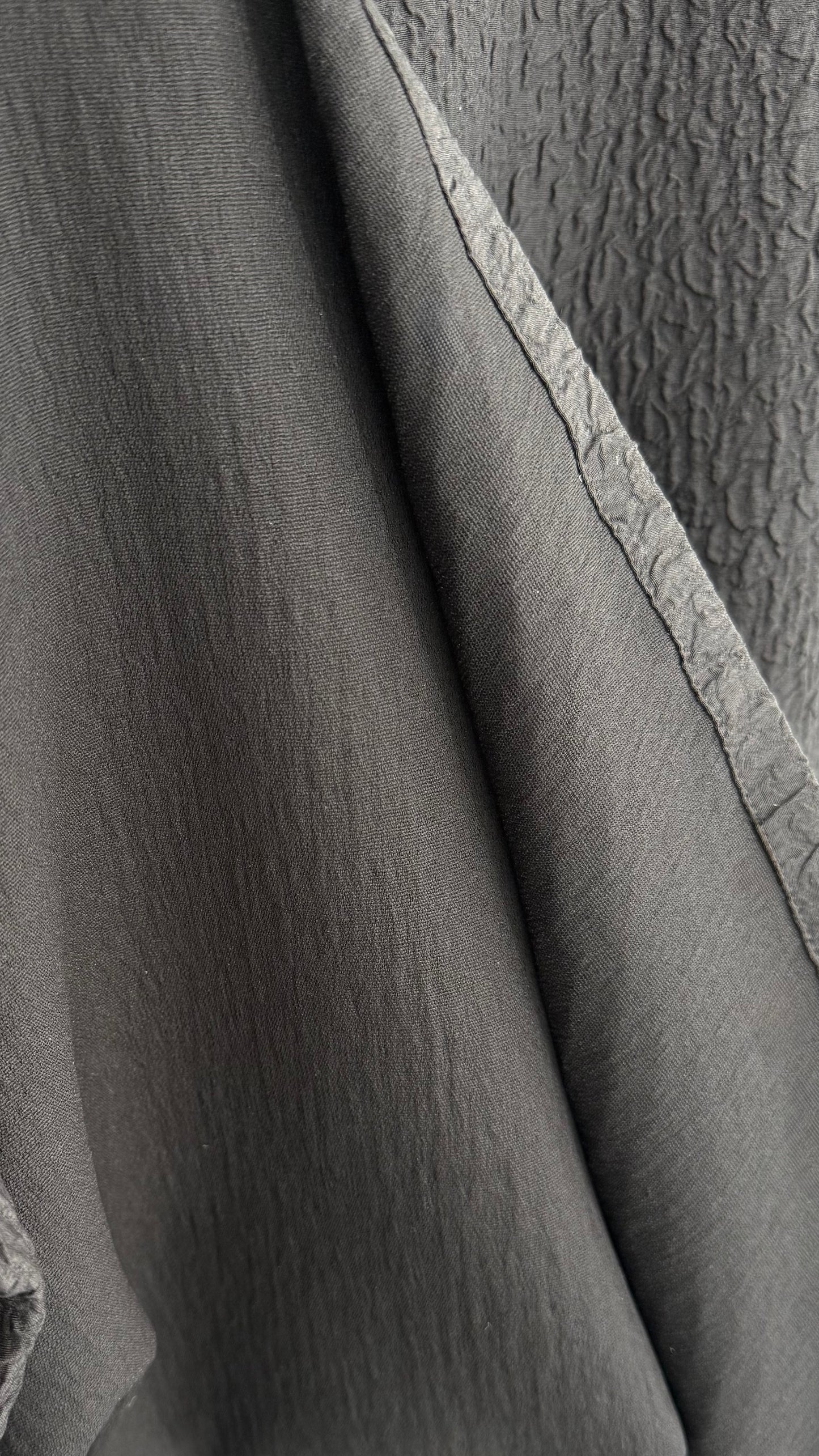 凹凸素材 ジャガード フレンチスリーブAラインワンピース 日本製(057-4982)