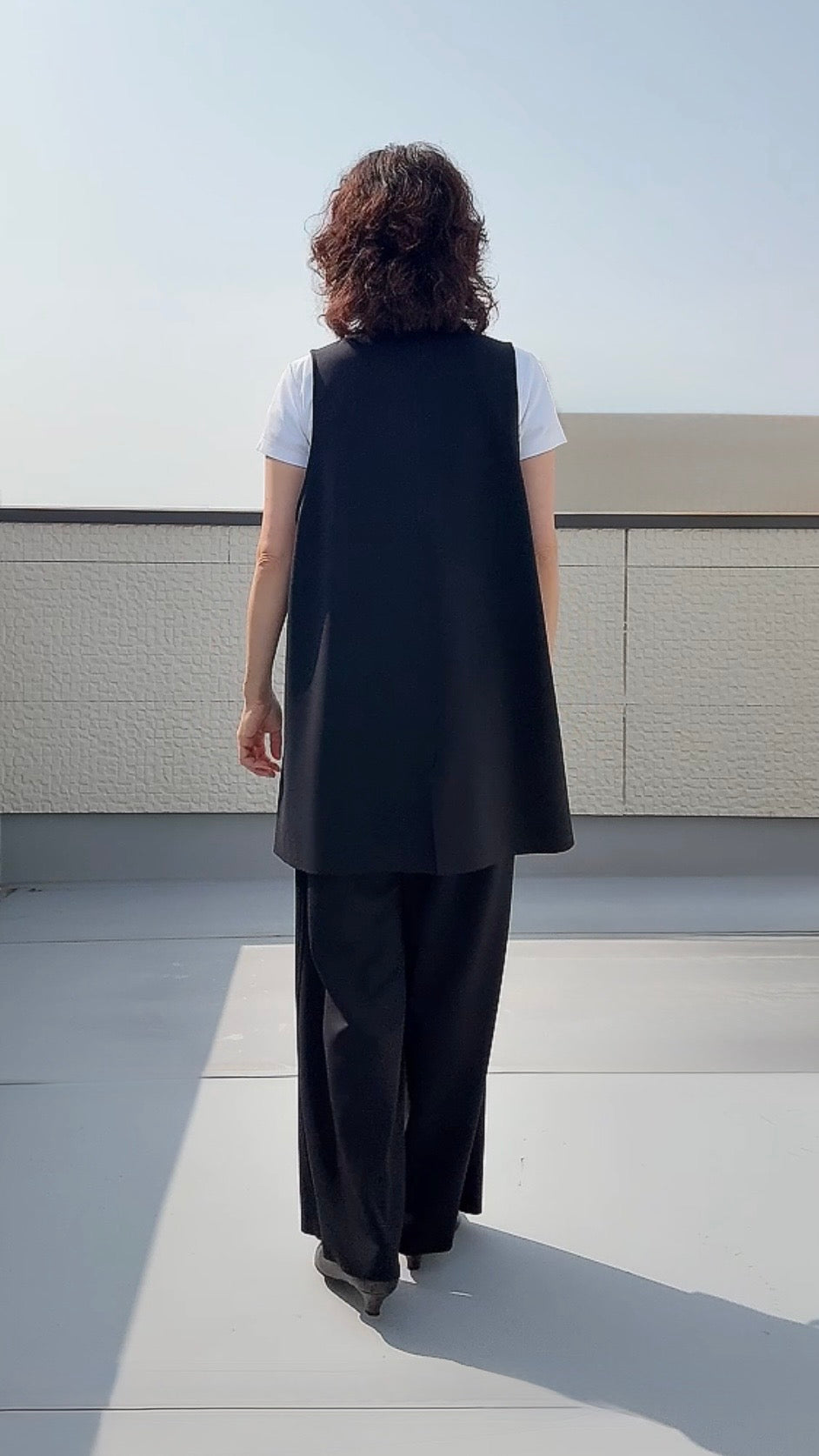 断ち切りダンボールニット ミドルジレ 065-3370