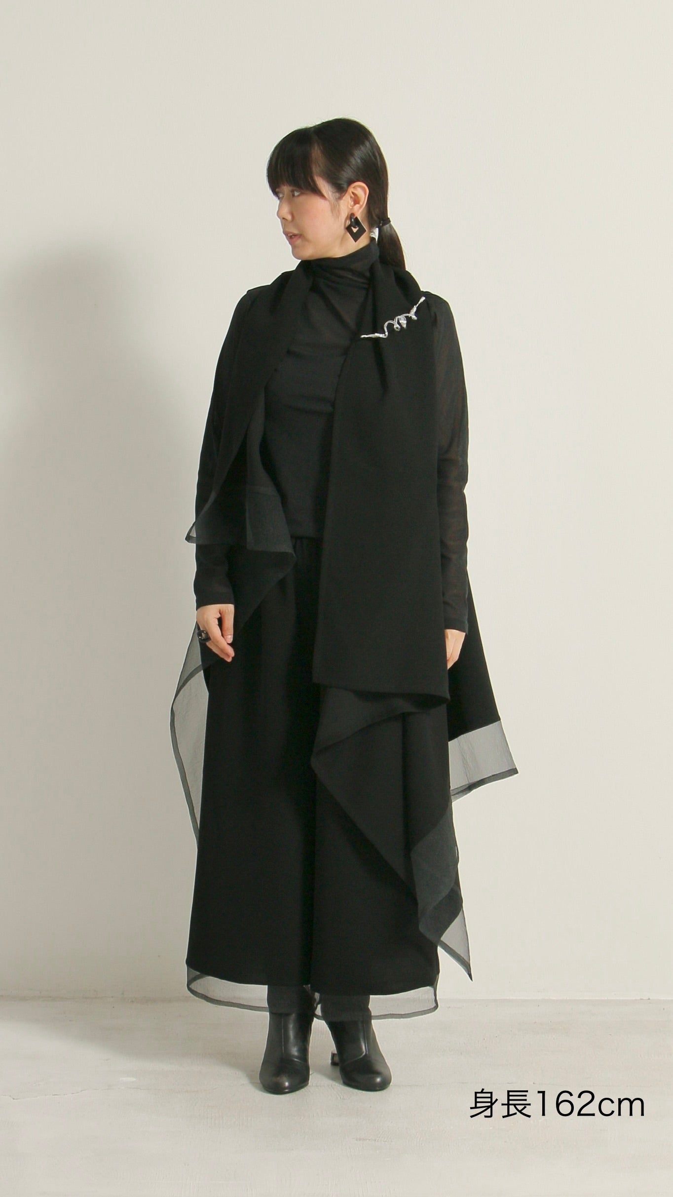 3つ穴ベスト ジレ クロスジョーゼット ブラックフォーマル 日本製(057-4484)