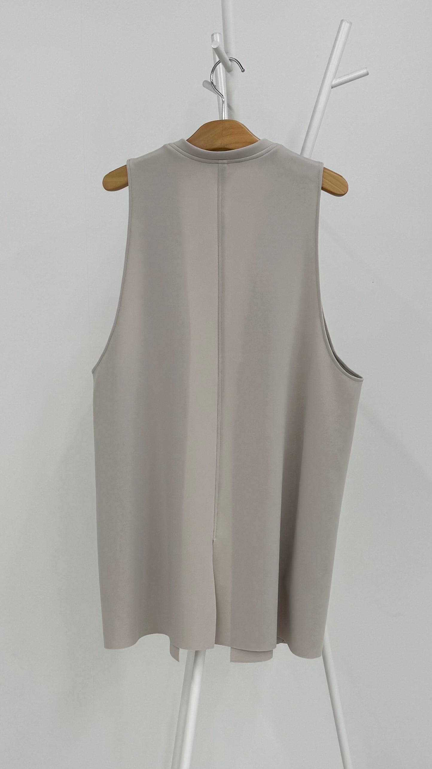 断ち切りダンボールニット ミドルジレ 065-3370