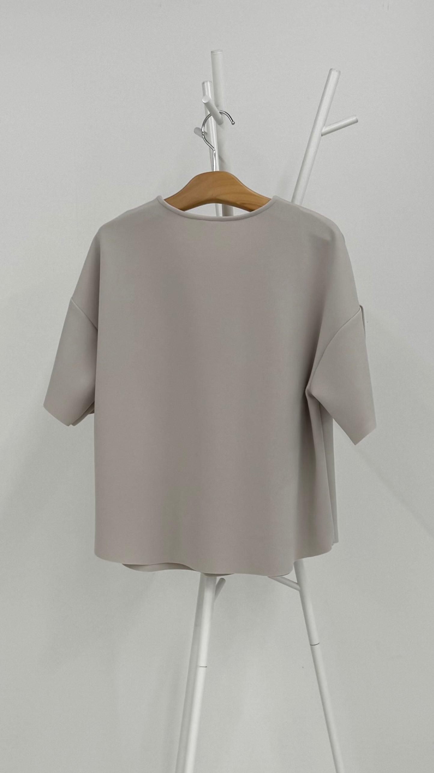 断ち切りダンボールニット ブラウス 065-3369