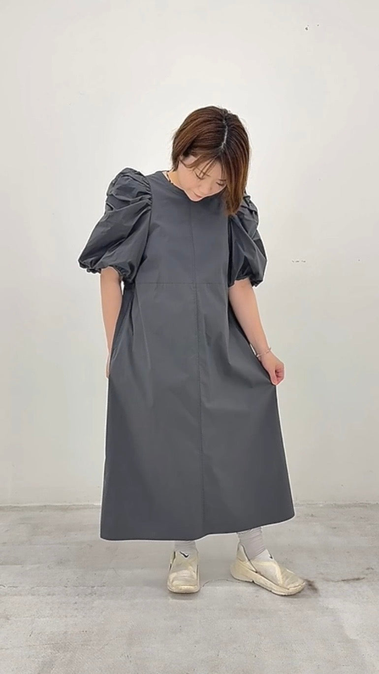 タック袖 バックジップワンピース 063-4304