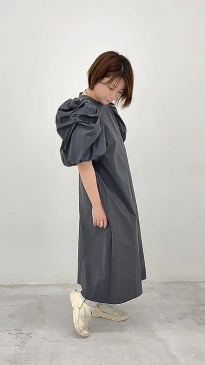 タック袖 バックジップワンピース 063-4304
