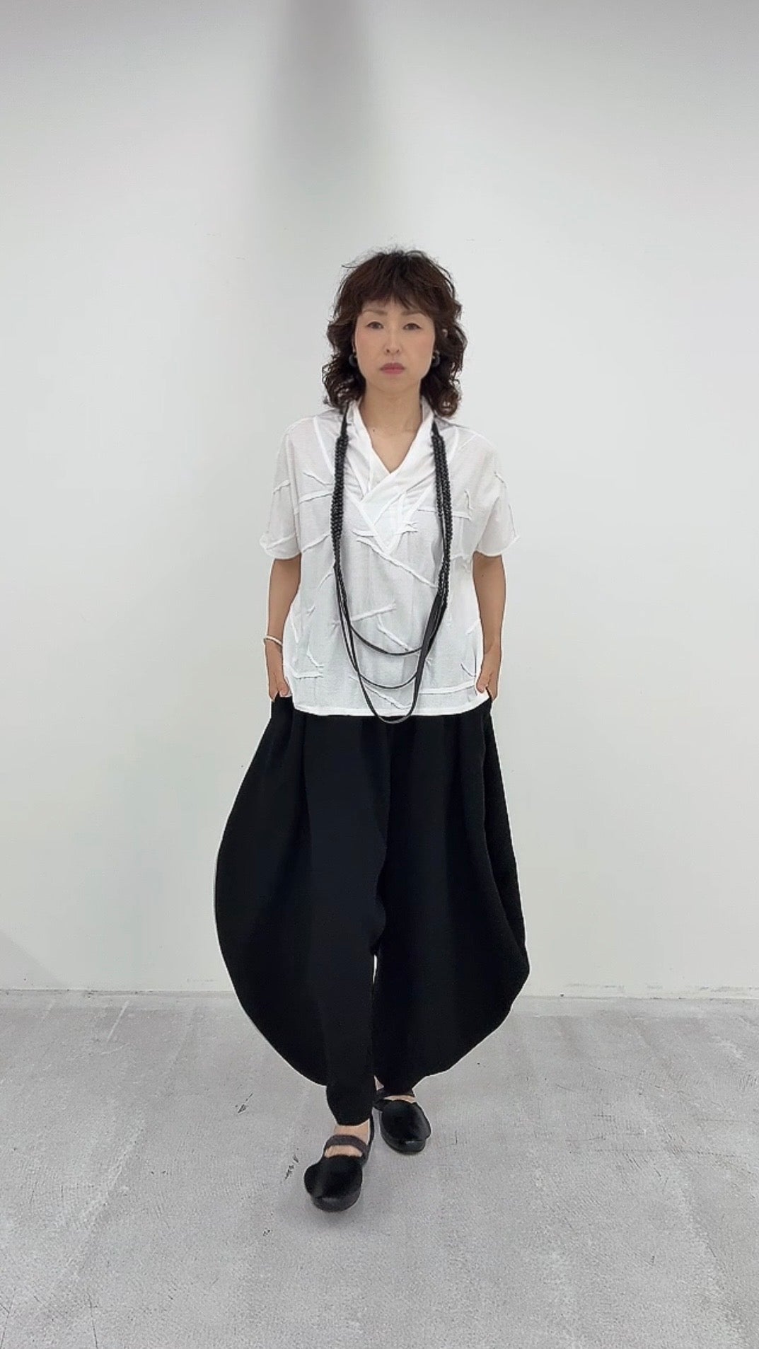 クロスジョーゼットラウンド変形パンツ ブラックフォーマル 日本製